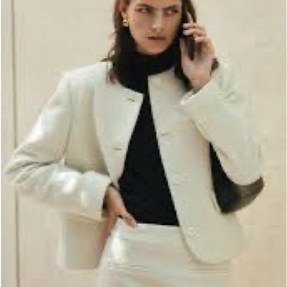 OAK + FORT Ivory Collarless Cropped Button Blazer